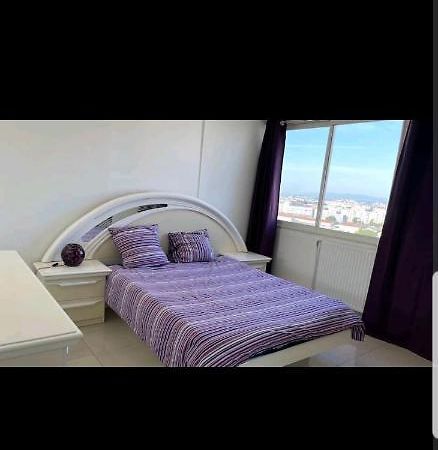 Appartement Laurent Bonnevay Villeurbanne Eksteriør bilde
